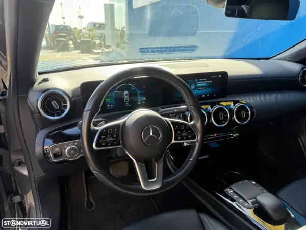 Mercedes-Benz A 250 Limousine e 8G-DCT Style 2