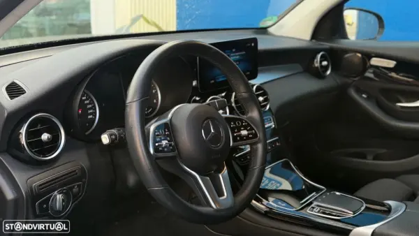 Mercedes-Benz GLC 300 2