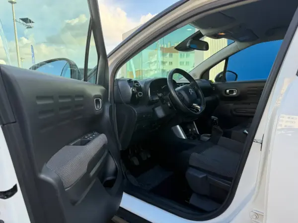 Citroën C3 Aircross 1.2 PureTech Shine 4