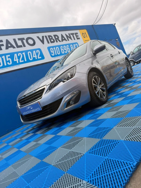 Peugeot 308 1.2 PureTech Allure 2