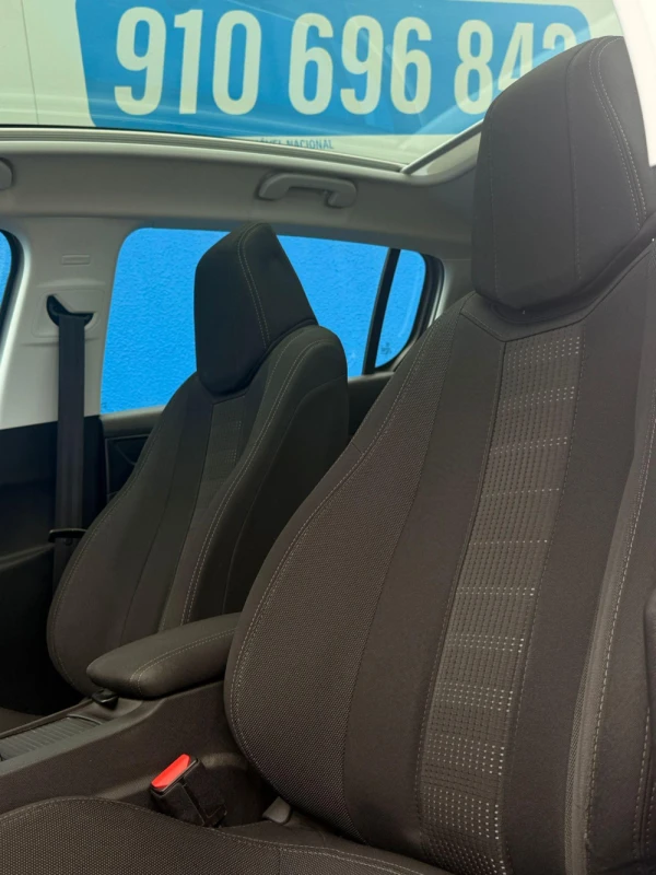 Peugeot 308 1.2 PureTech Allure 16