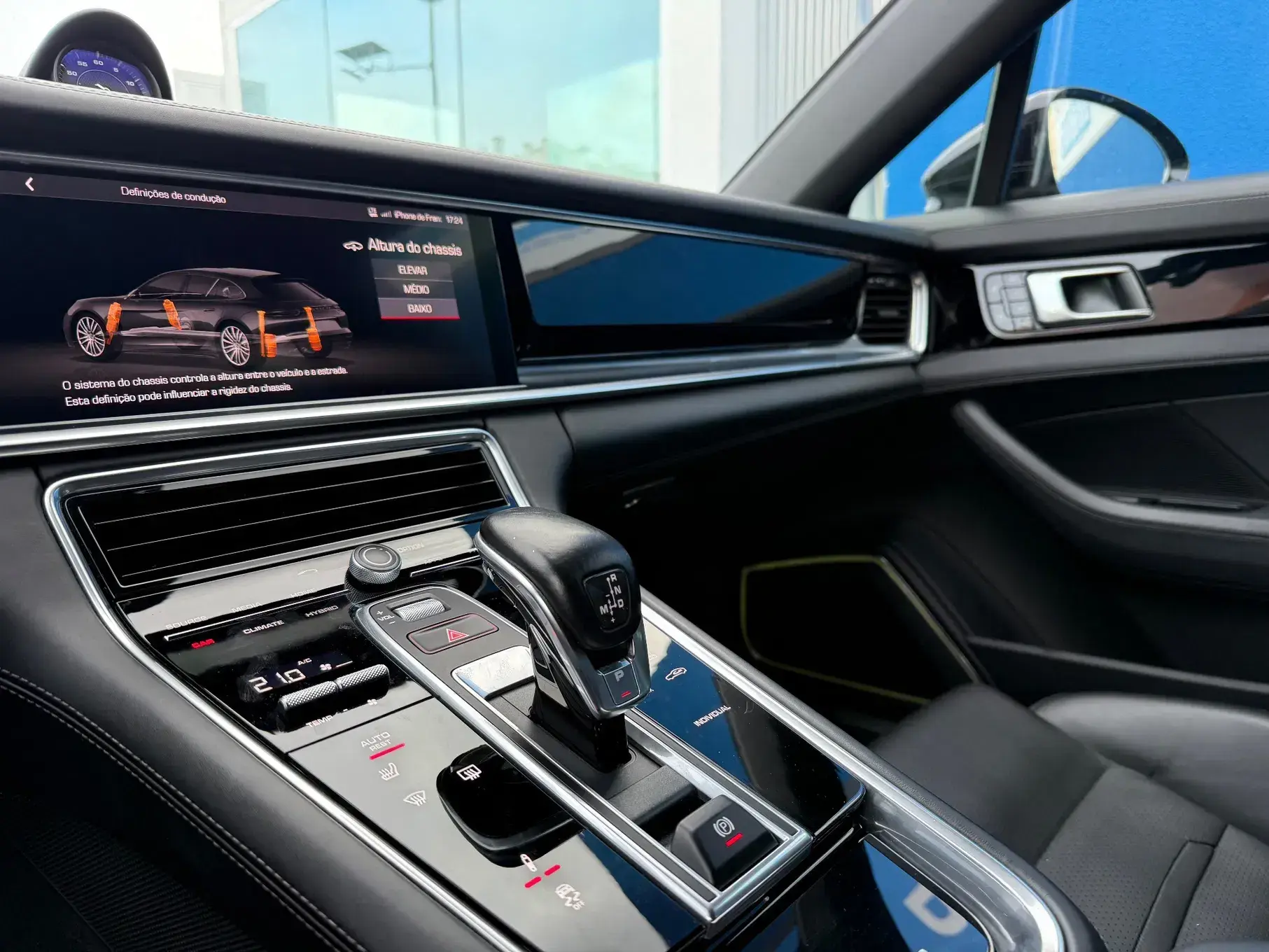 Porsche Panamera Sport Turismo 4 E-Hybrid 14