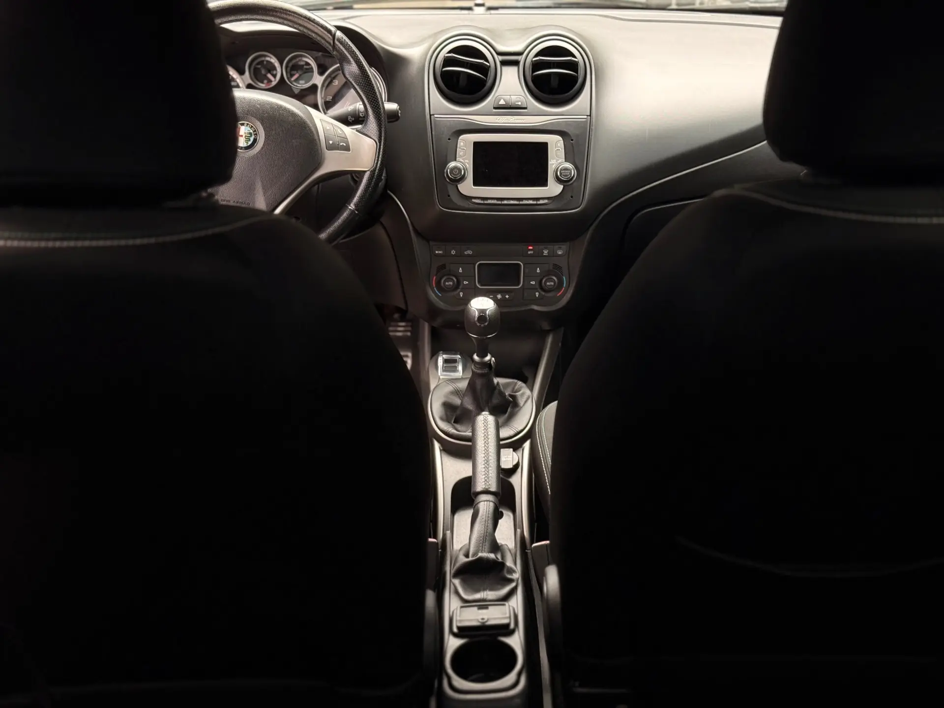 Alfa Romeo MiTo 1.3 JTDM ECO Turismo 6