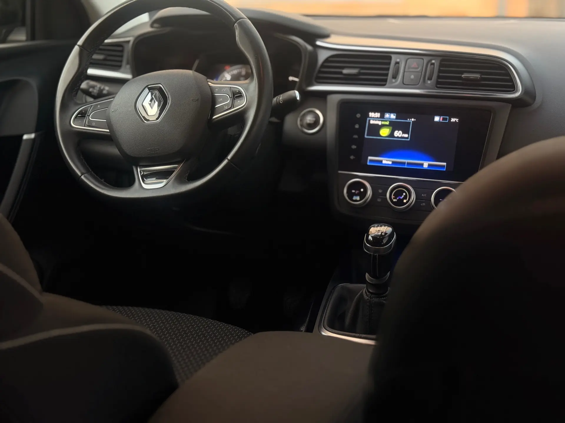 Renault Kadjar 1.5 dCi Intens 9