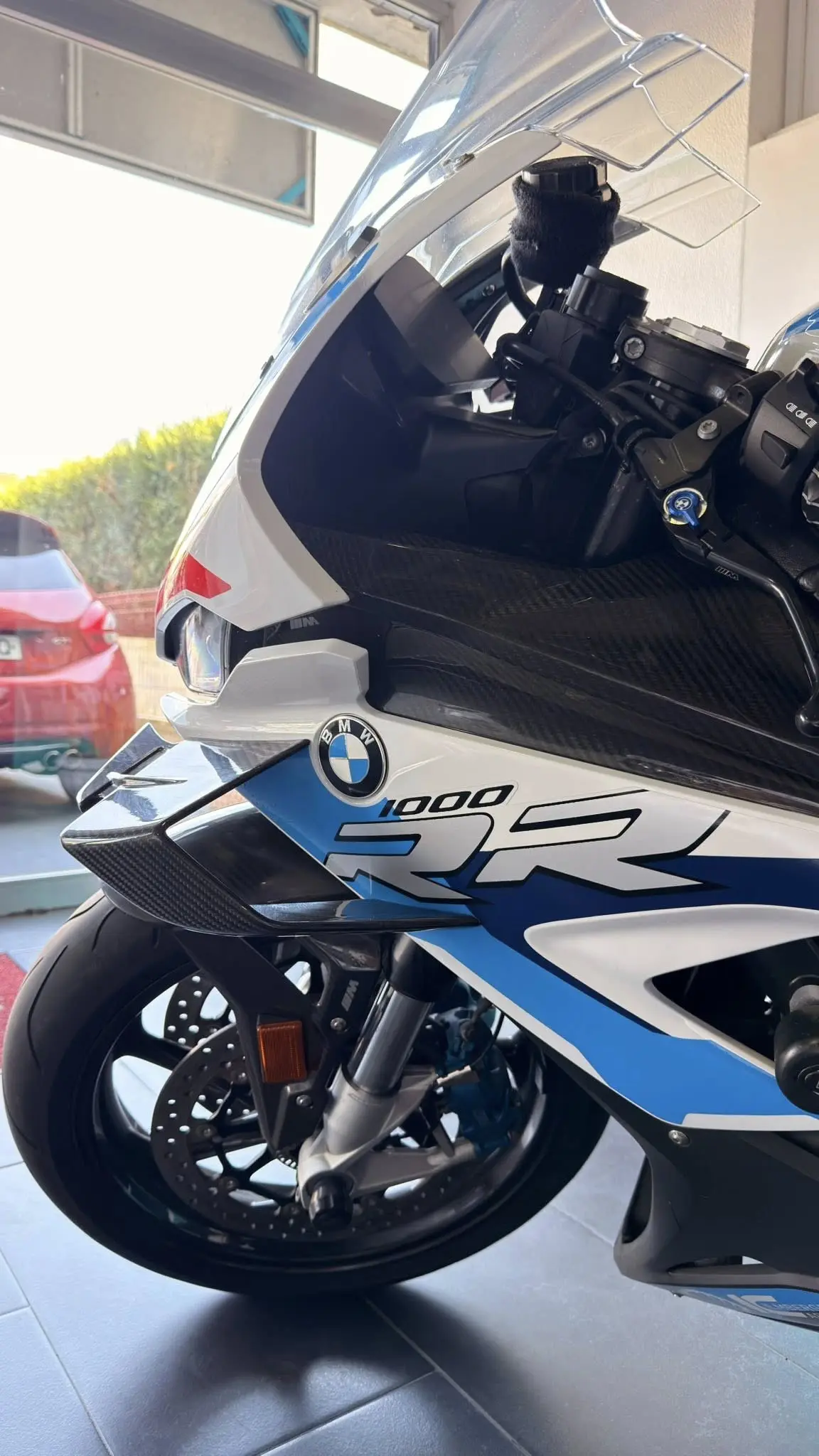 BMW M 1000 RR PACK M 10