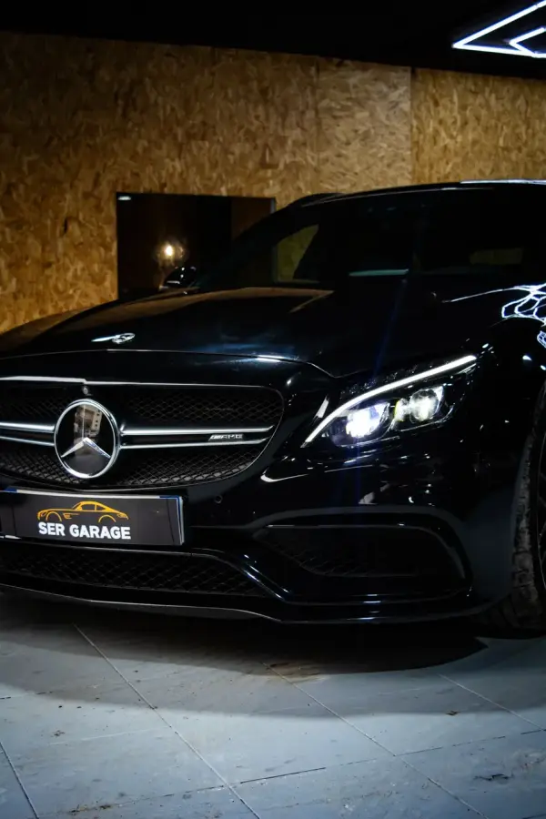 Mercedes-Benz C 63 AMG S 44