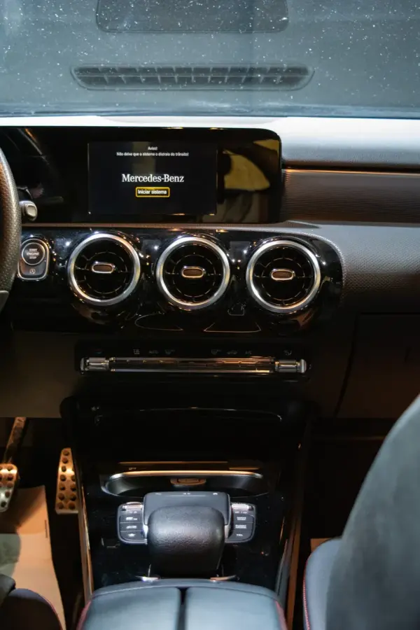 Mercedes-Benz A 200 d 8G-DCT Lim. Special Edition 3