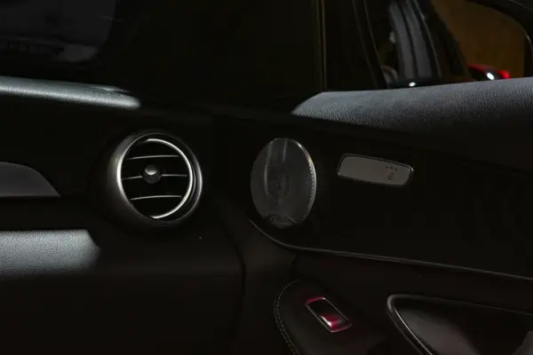 Mercedes-Benz C 300 de amg line 14