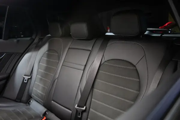 Mercedes-Benz C 300 de amg line 16