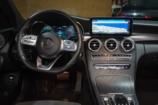 Mercedes-Benz C 300 de amg line 19