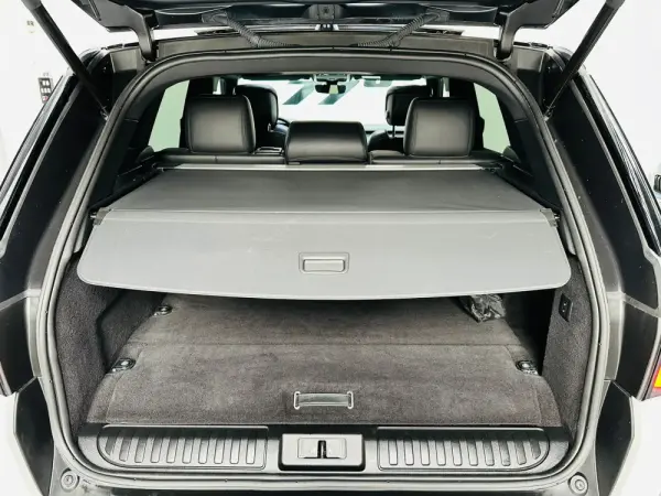 Land Rover Range Rover Sport P400e Hybrid HSE 19