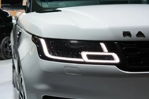 Land Rover Range Rover Sport P400e Hybrid HSE 54