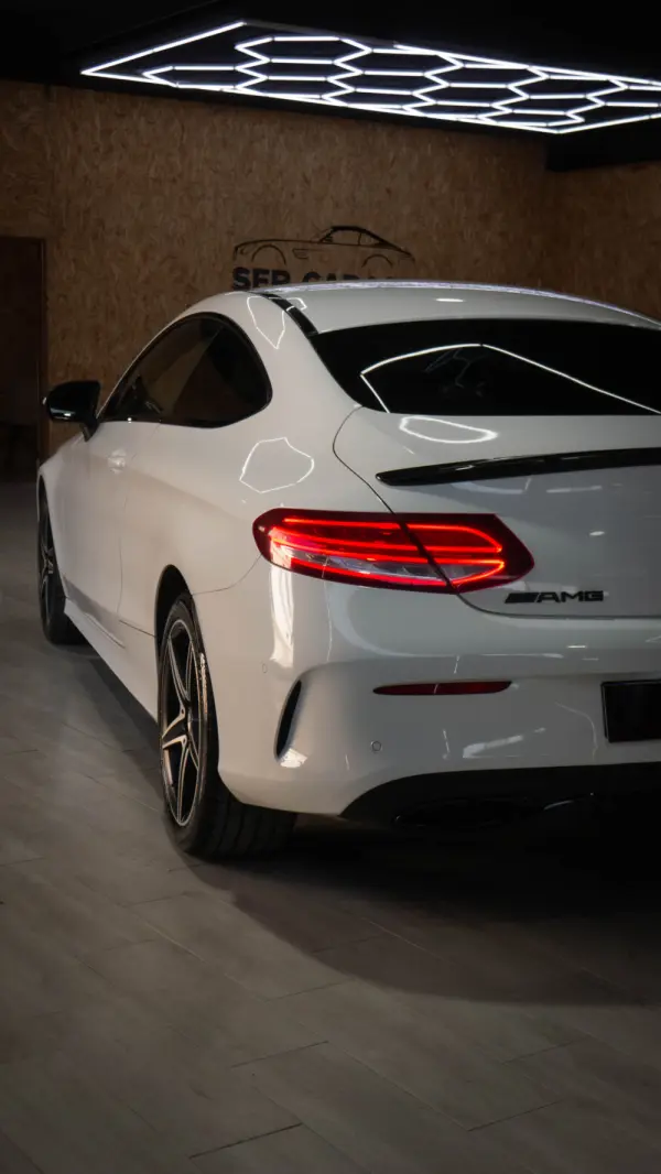 Mercedes-Benz C 250 d 5