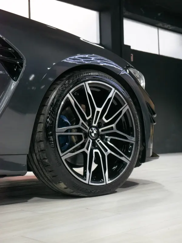 BMW 320 320e full look M3 6