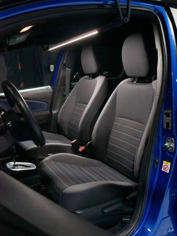 Toyota Yaris 1.5 HSD Square Collec.Blue 26