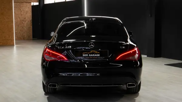 Mercedes-Benz CLA 220 d Aut. 2