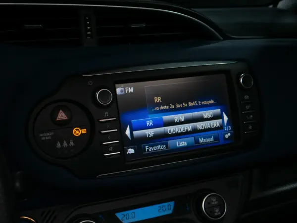 Toyota Yaris 1.5 HSD Square Collec.Blue 20