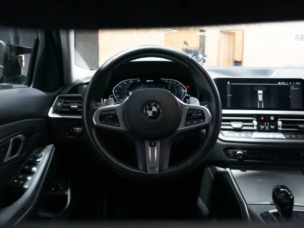 BMW 320 320e full look M3 28