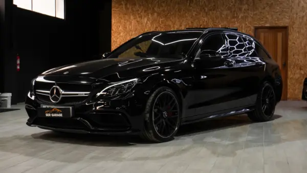 Mercedes-Benz C 63 AMG S 5