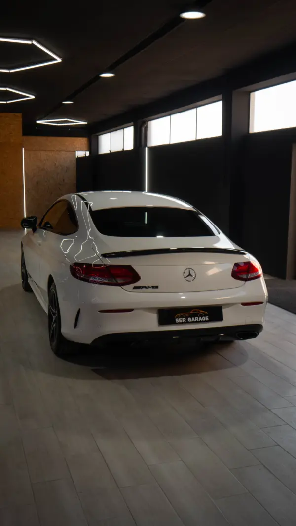 Mercedes-Benz C 250 d 10