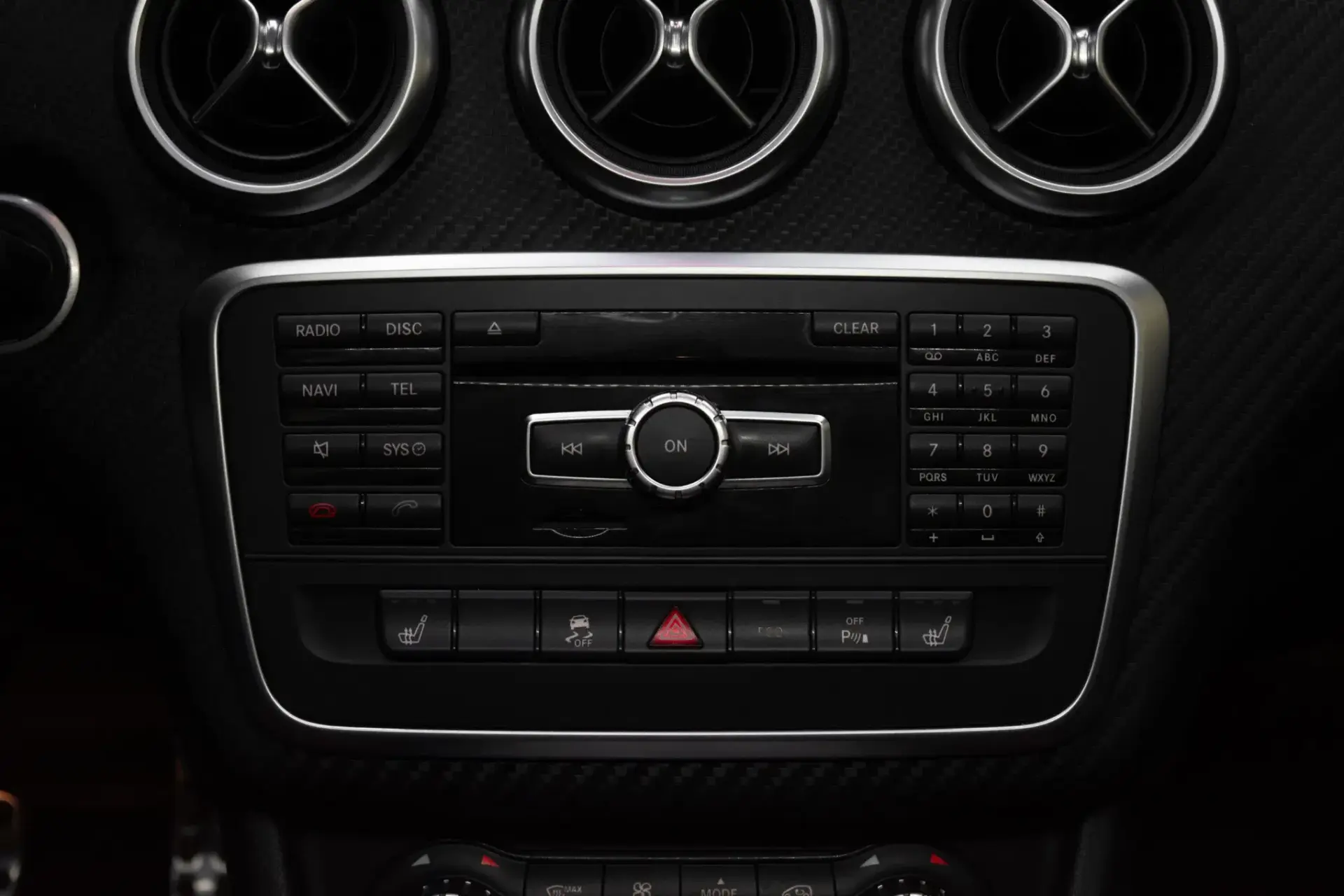 Mercedes-Benz A 45 AMG Edition 1 31