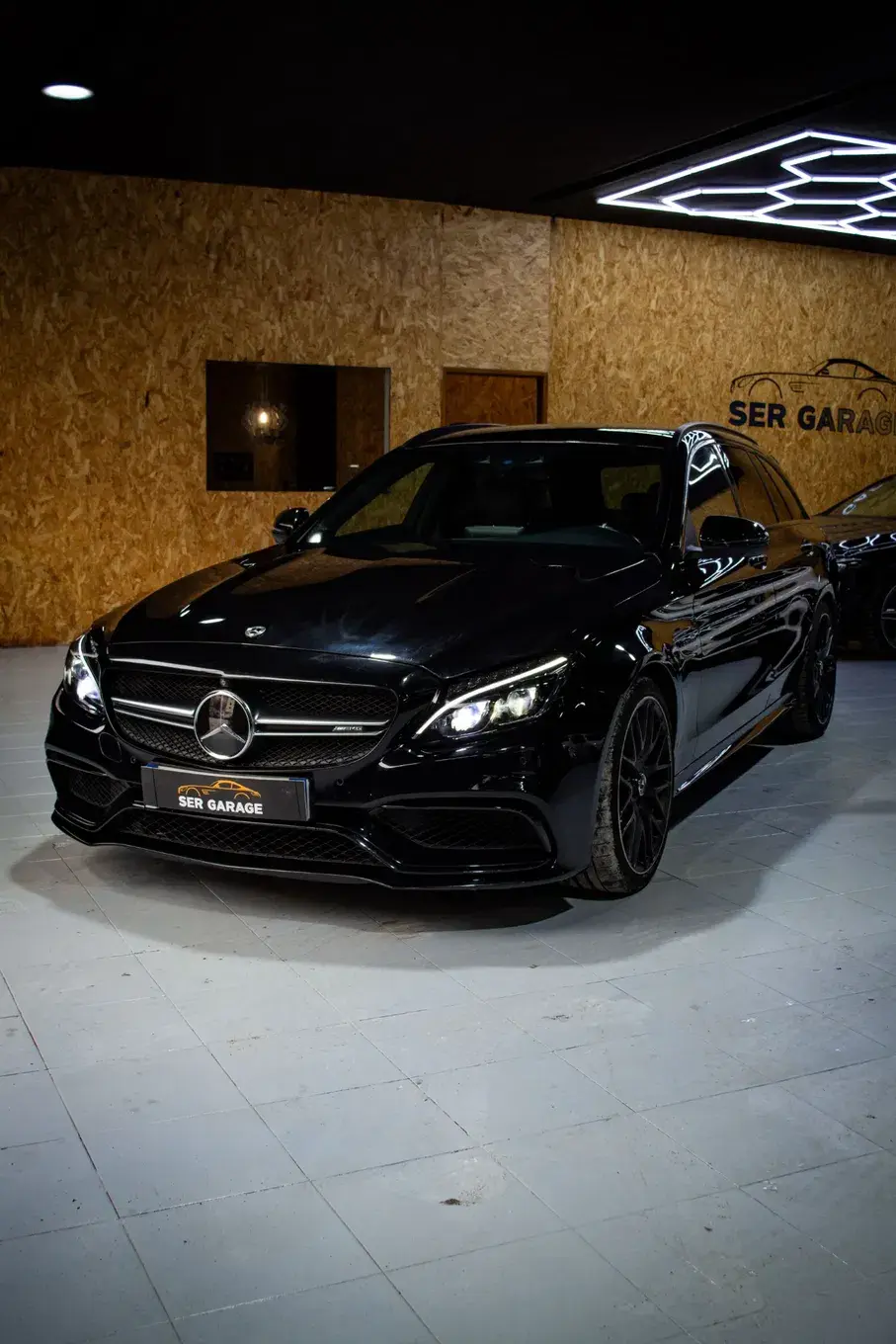 Mercedes-Benz C 63 AMG S 21