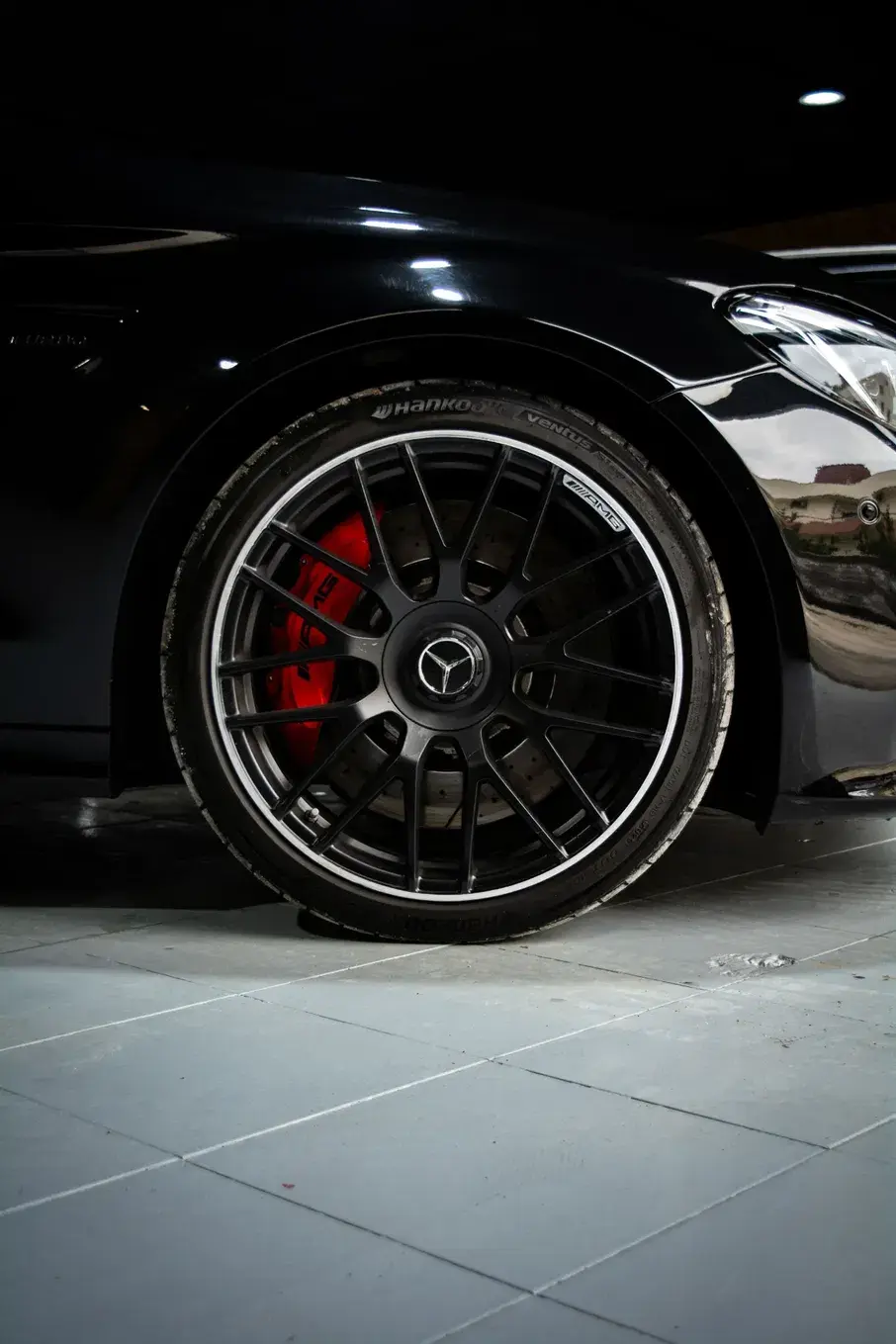 Mercedes-Benz C 63 AMG S 24