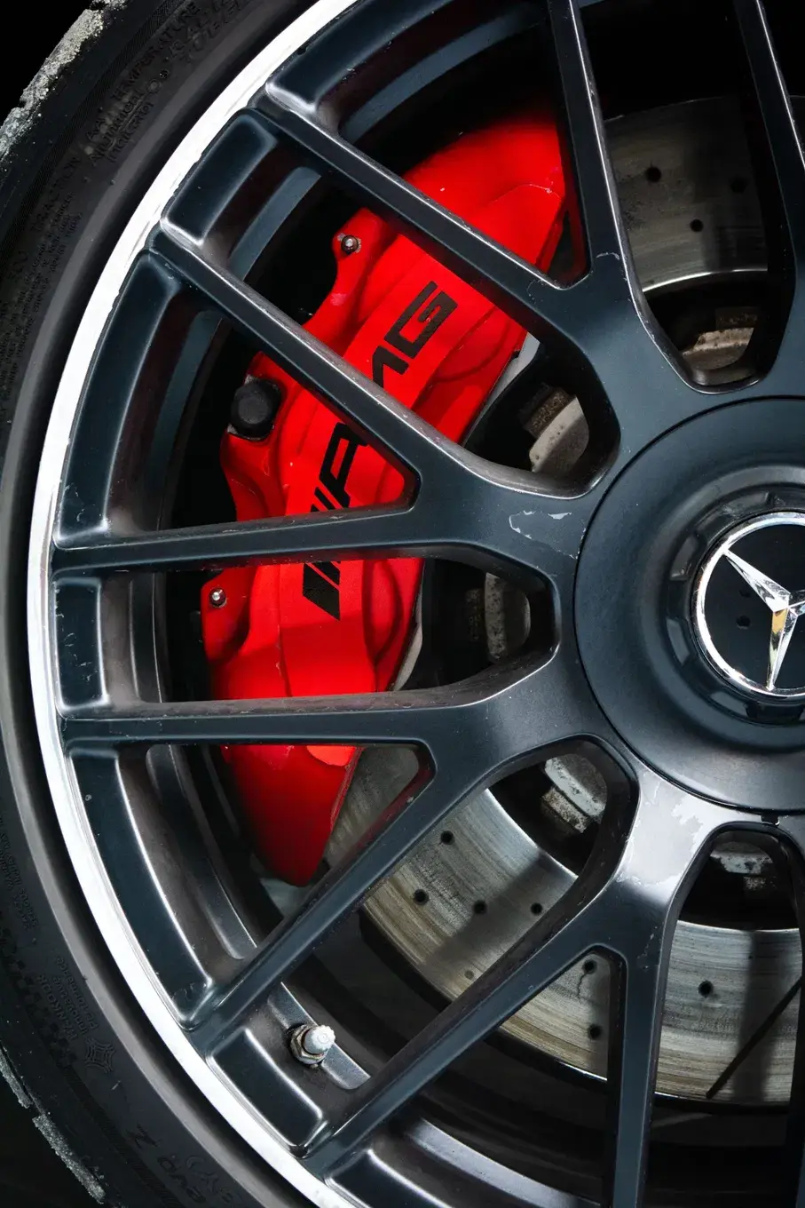 Mercedes-Benz C 63 AMG S 47