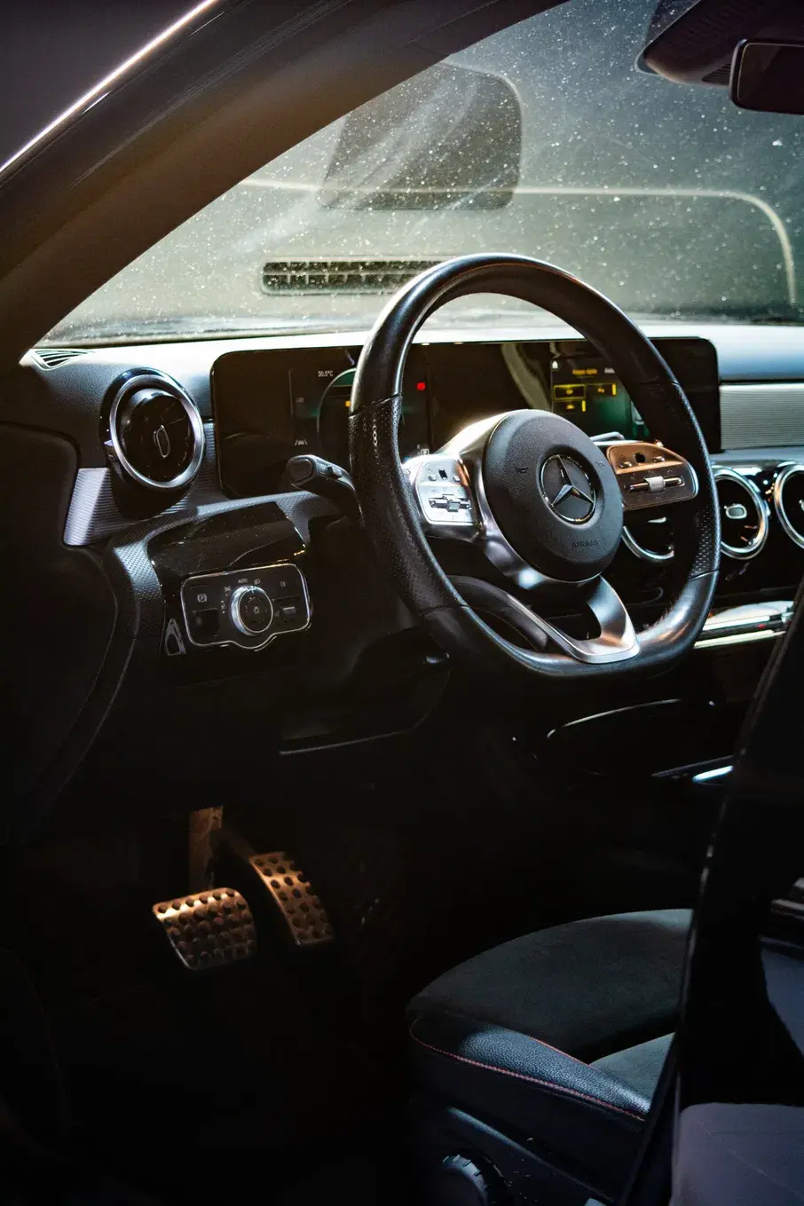 Mercedes-Benz A 200 d 8G-DCT Lim. Special Edition 11