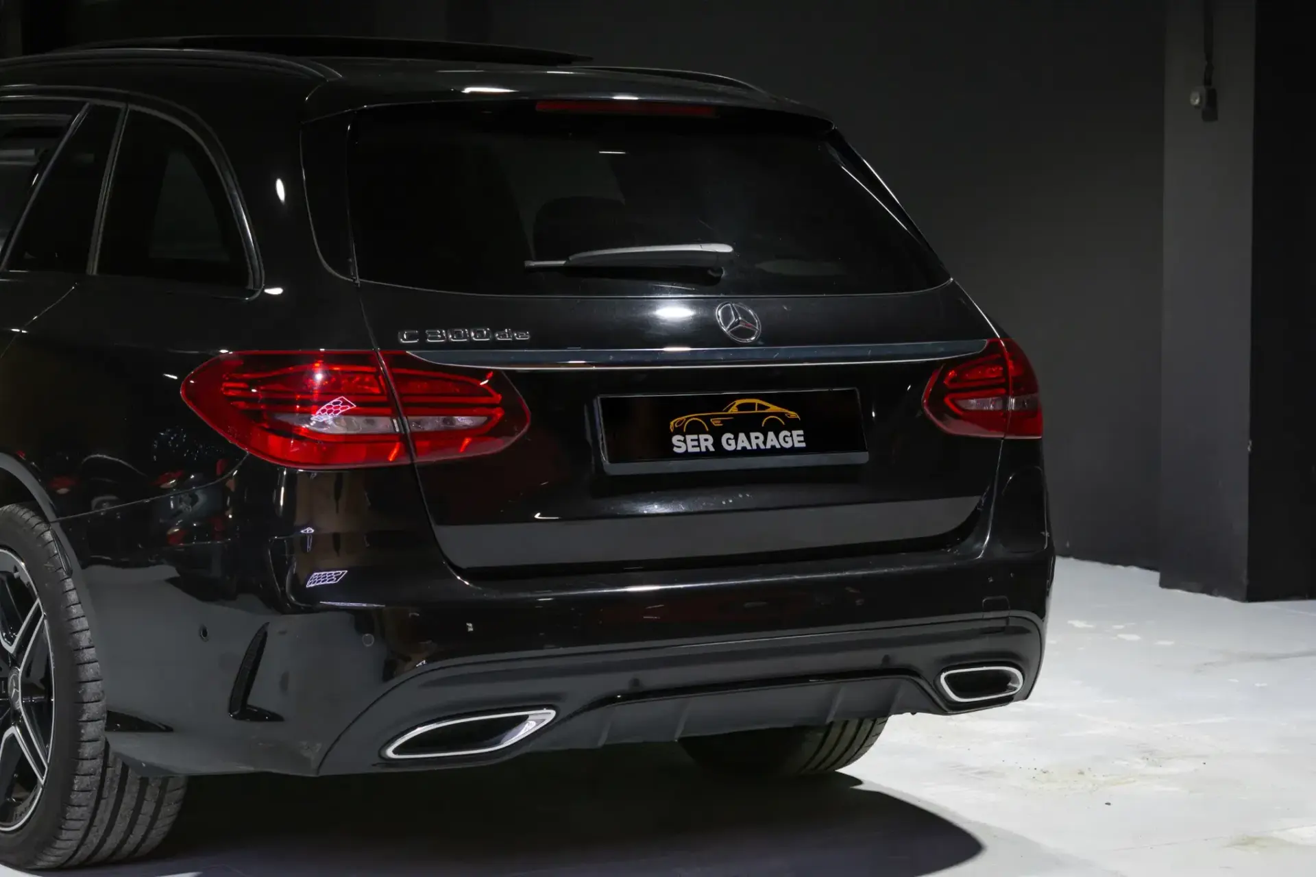 Mercedes-Benz C 300 de amg line 3