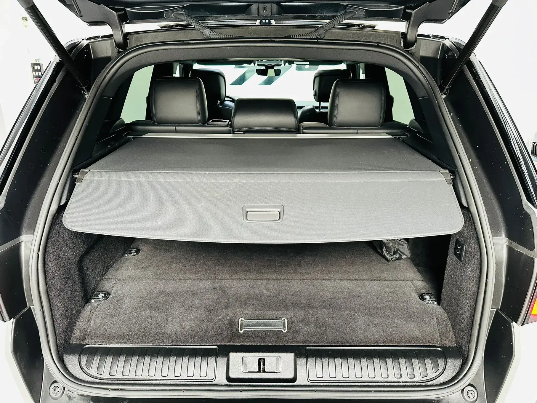 Land Rover Range Rover Sport P400e Hybrid HSE 19