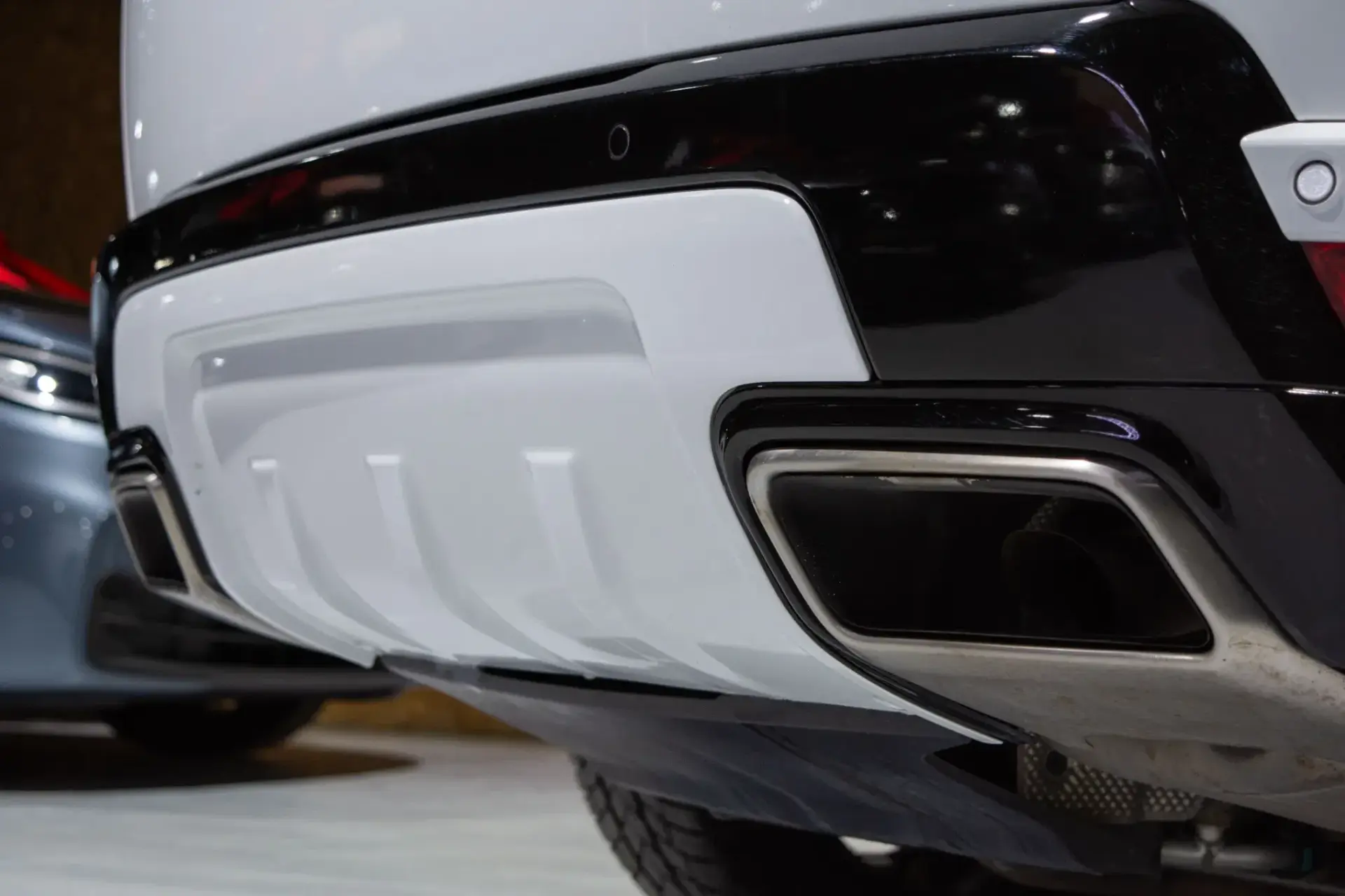 Land Rover Range Rover Sport P400e Hybrid HSE 46