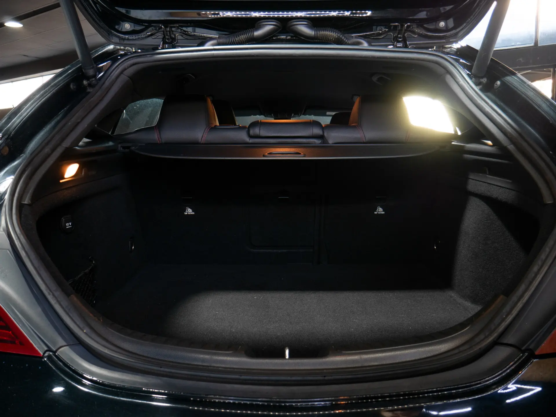 Mercedes-Benz CLA 200 d Shooting Brake AMG Line Aut. 10