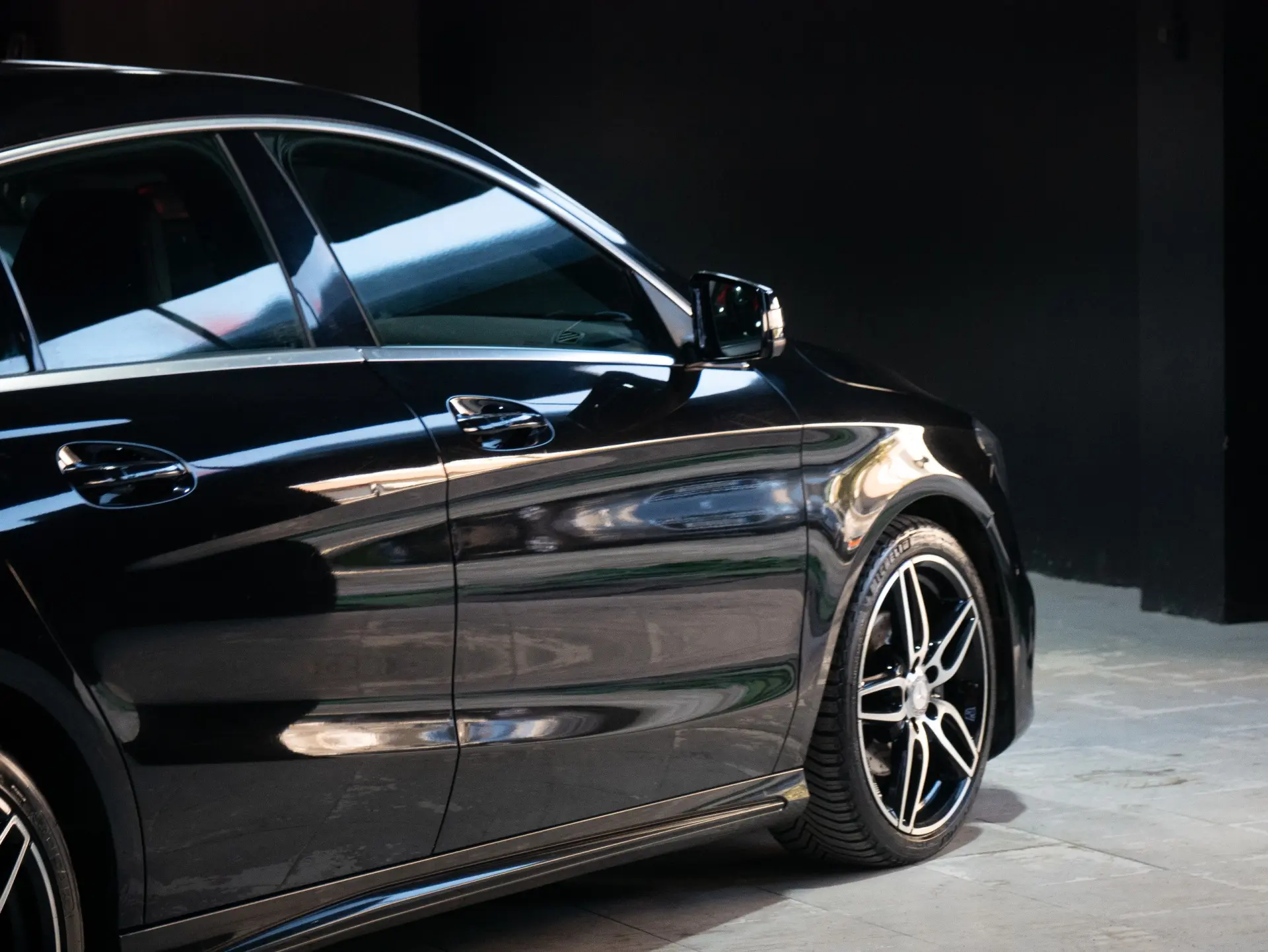 Mercedes-Benz CLA 200 d Shooting Brake AMG Line Aut. 3