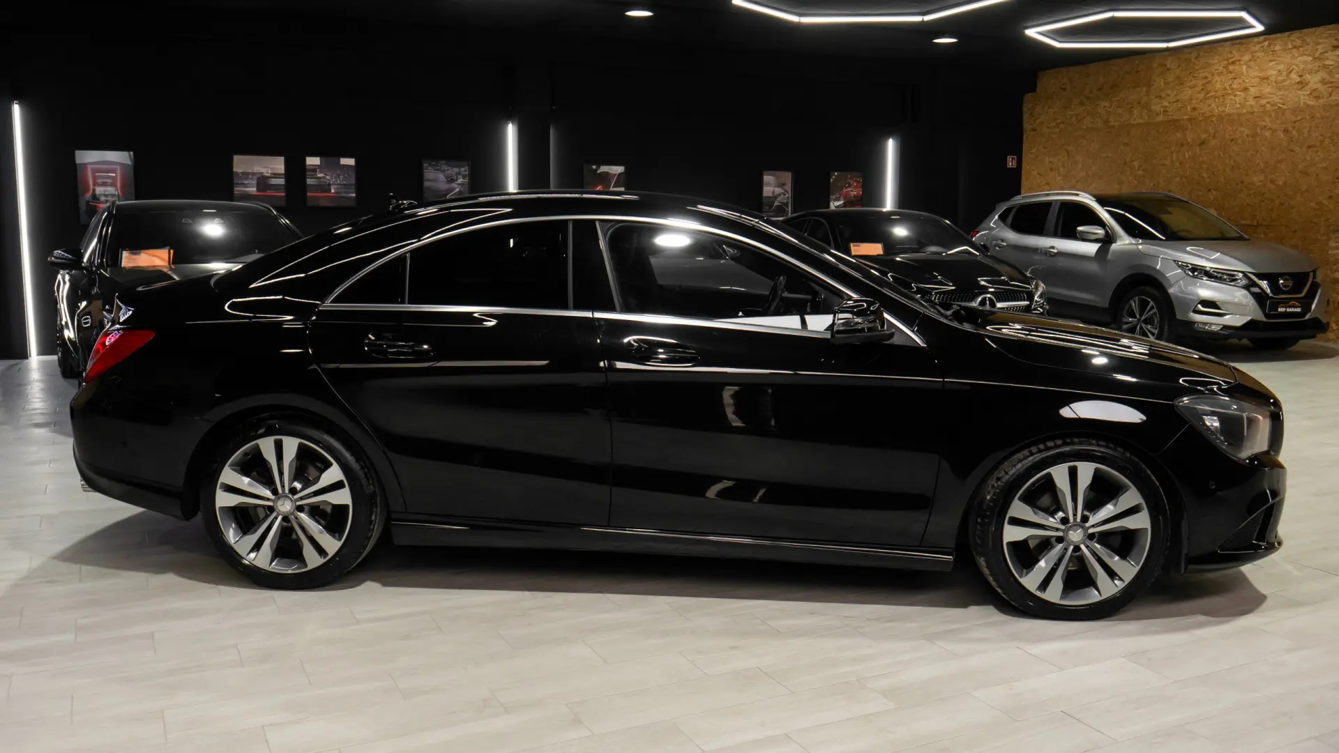 Mercedes-Benz CLA 220 d Aut. 11