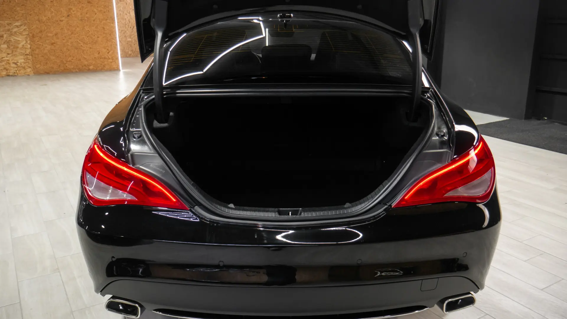 Mercedes-Benz CLA 220 d Aut. 15