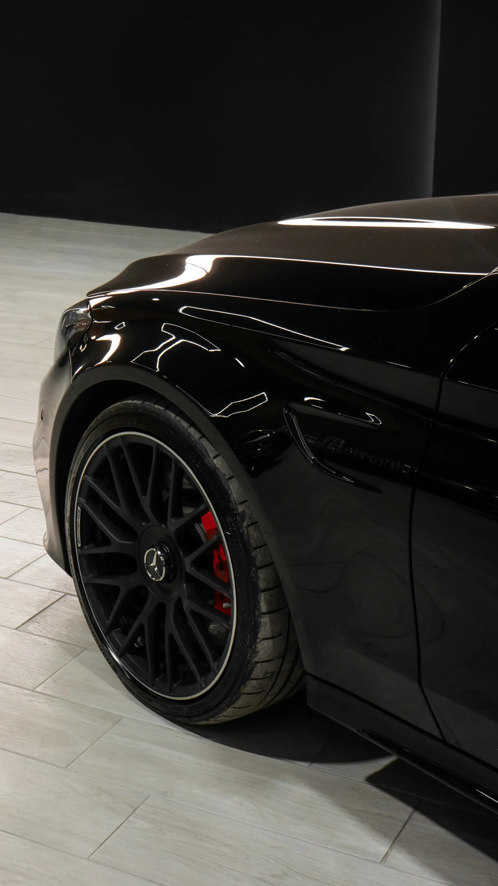 Mercedes-Benz C 63 AMG S 9