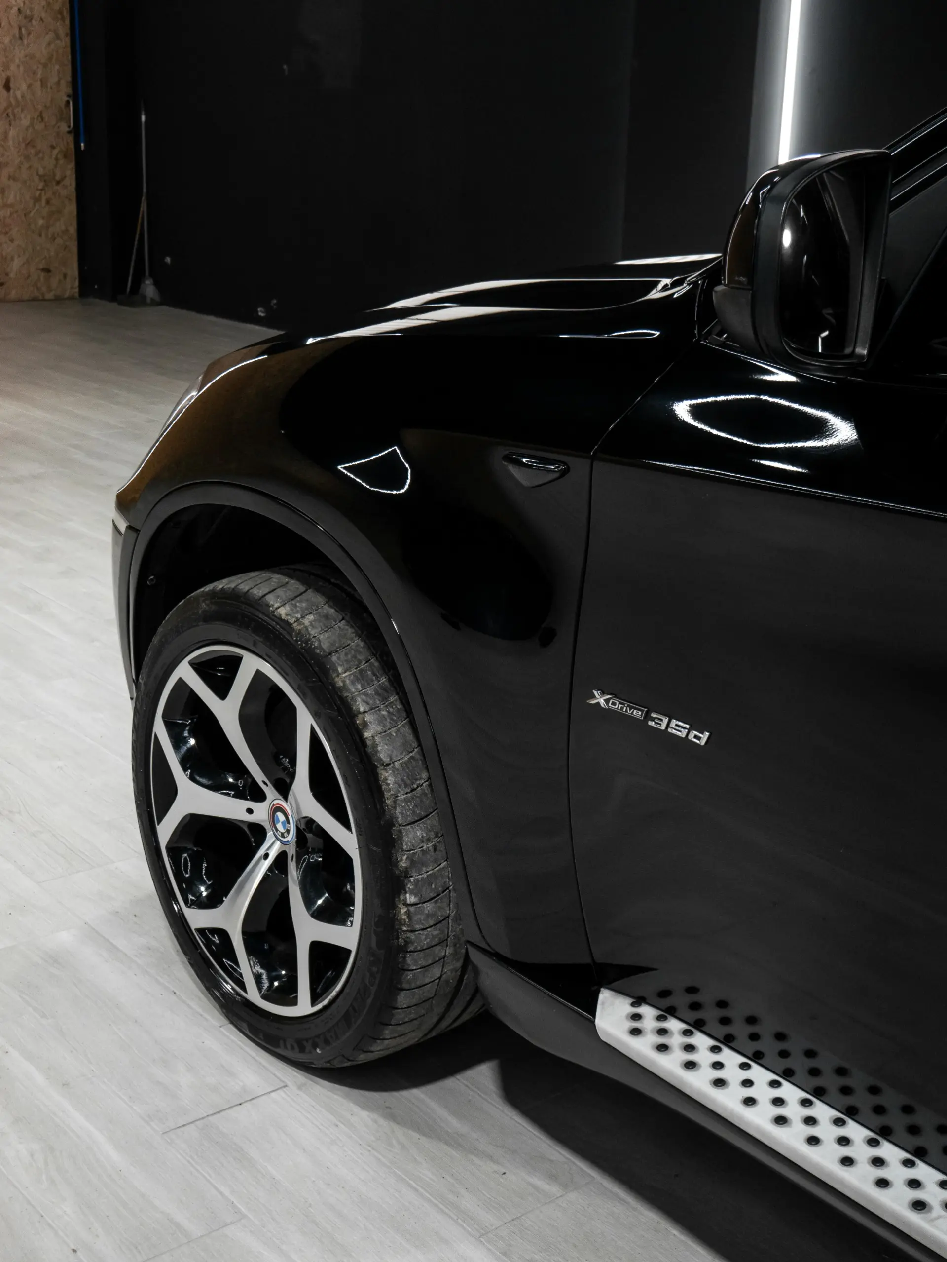 BMW X6 35 d xDrive 18