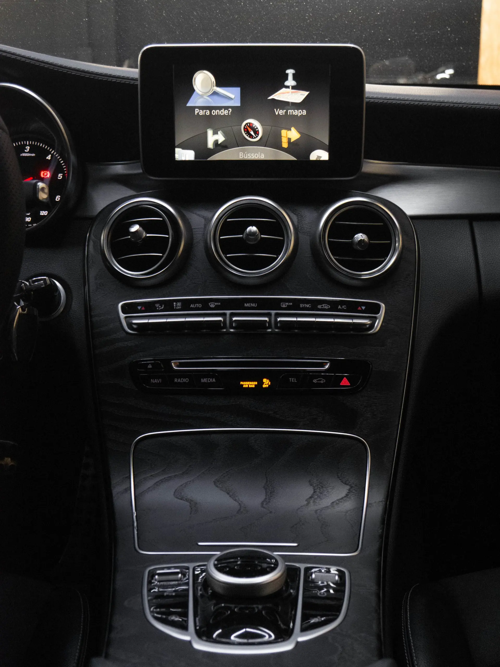 Mercedes-Benz C 220 c220d coupe 37