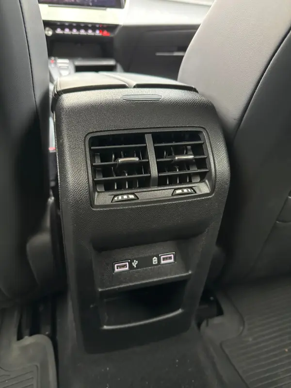 Peugeot 308 1.5 BlueHDi Allure EAT8 17