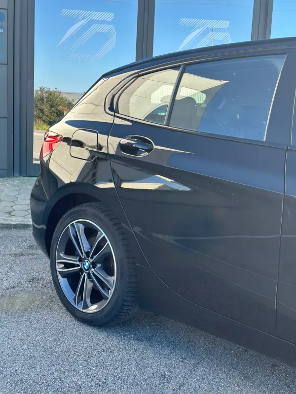 BMW 118 i Aut. Sport Line 11
