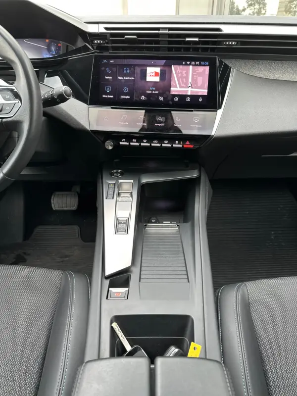 Peugeot 308 1.5 BlueHDi Allure EAT8 16