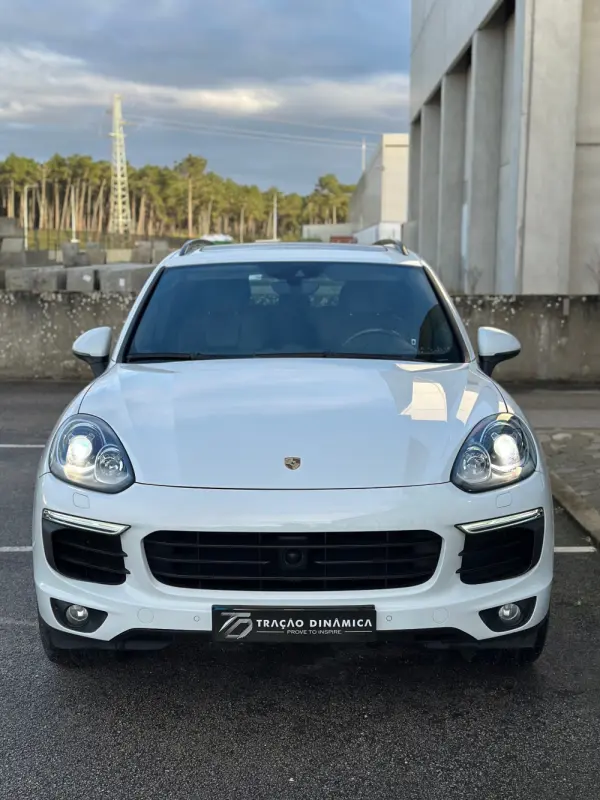 Porsche Cayenne E-Hybrid Tiptronic S 8