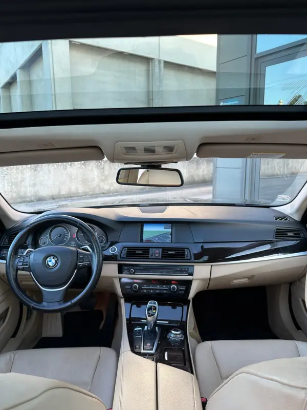 BMW 520 d Line Luxury Auto 14