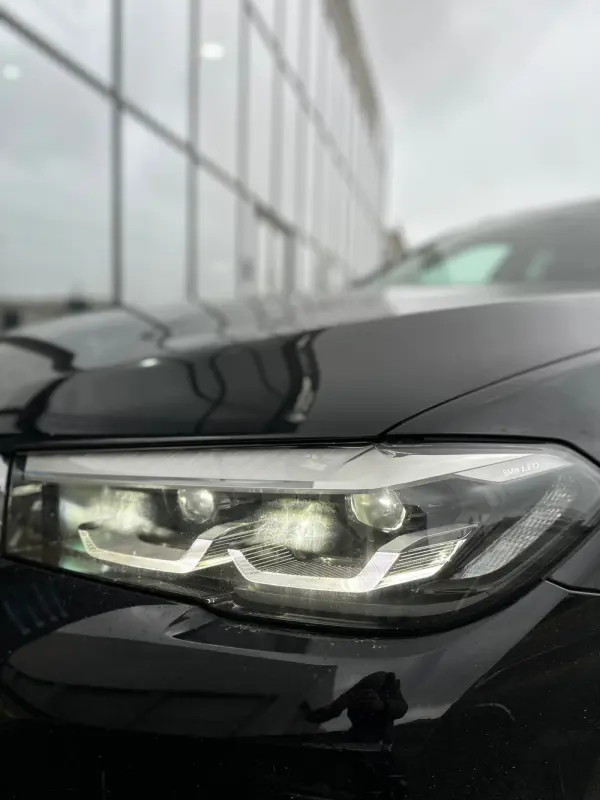 BMW 530 e Aut. Luxury Line 8