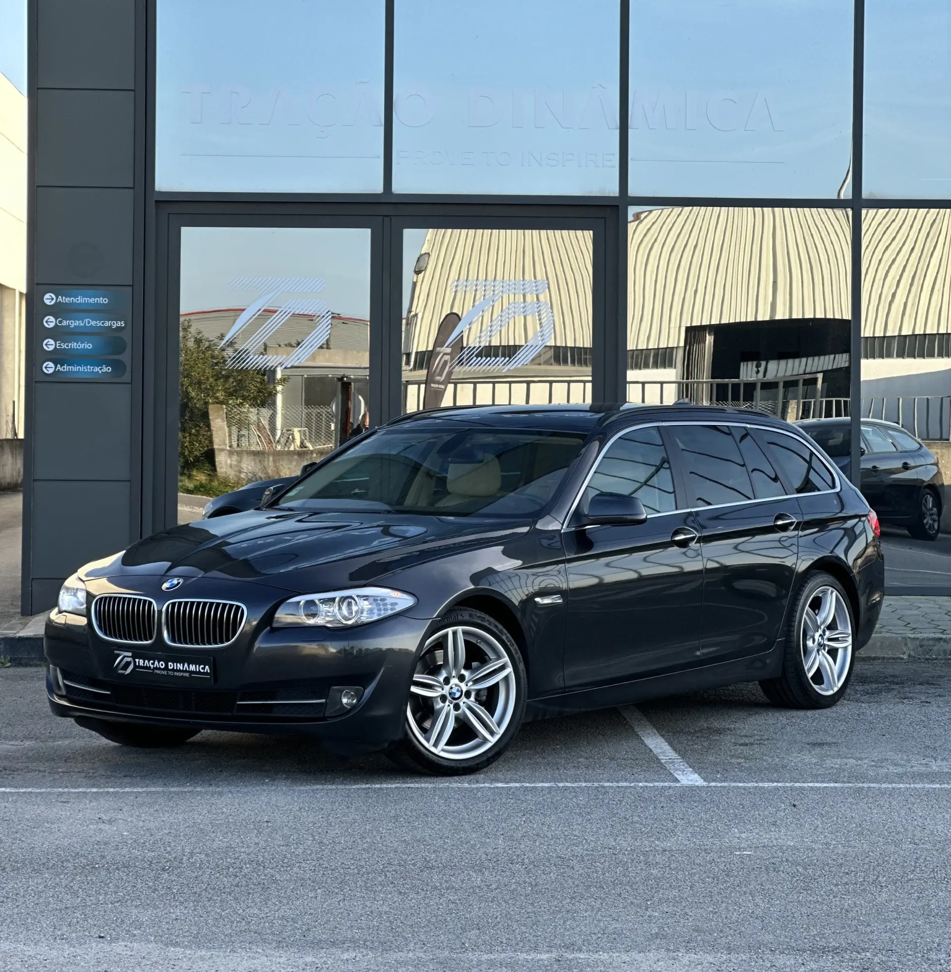 BMW 520 d Line Luxury Auto 3