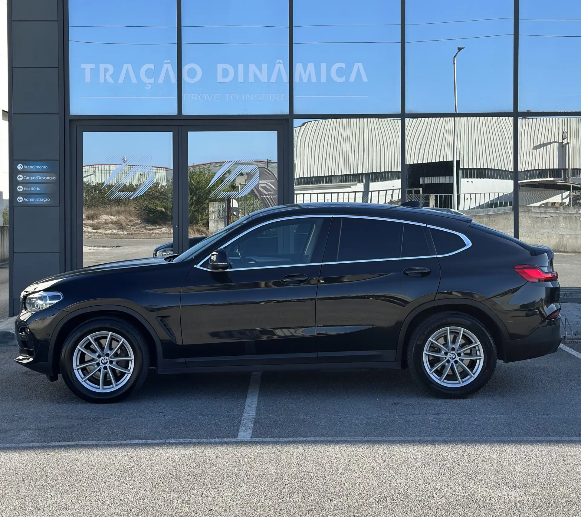 BMW X4 30 d xDrive Advantage Auto 6