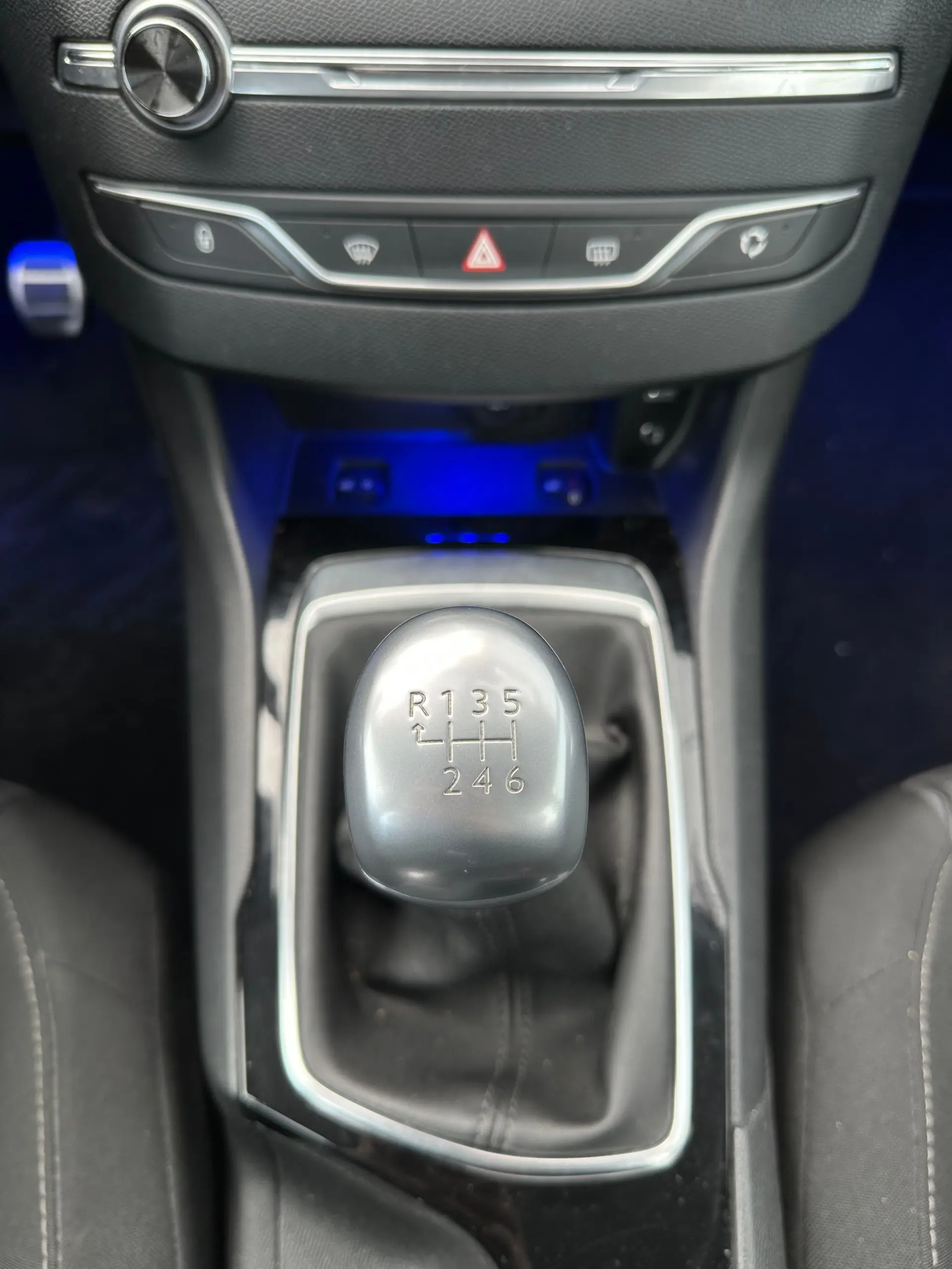 Peugeot 308 SW BlueHDi 120 Stop & Start Active 19