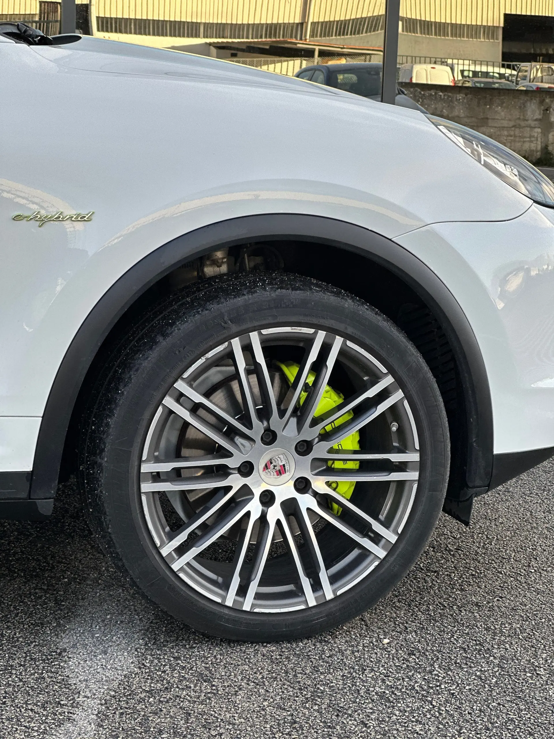 Porsche Cayenne E-Hybrid Tiptronic S 9