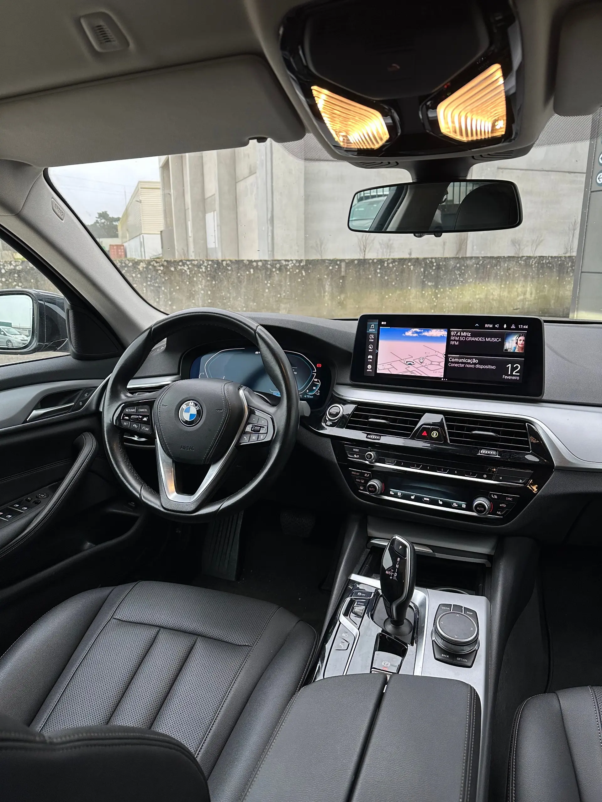 BMW 530 e Aut. Luxury Line 9